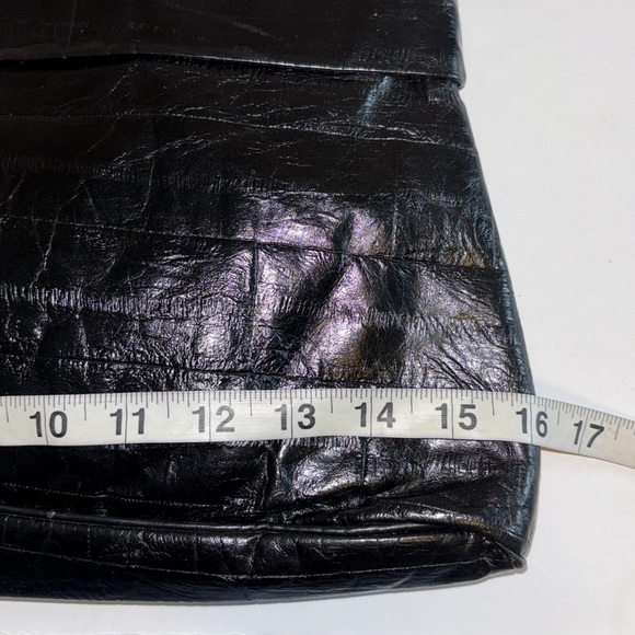 BLACK BAGS BY JANE DESIGNED BY MICHAEL… BLACK FAUX LEATHER CLUTCH/SHOULDER BAG - Picture 8 of 12